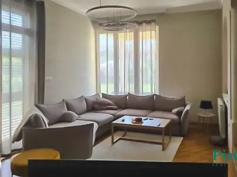 Izdavanje, kuća, 254m², Tološi, Podgorica - image 7