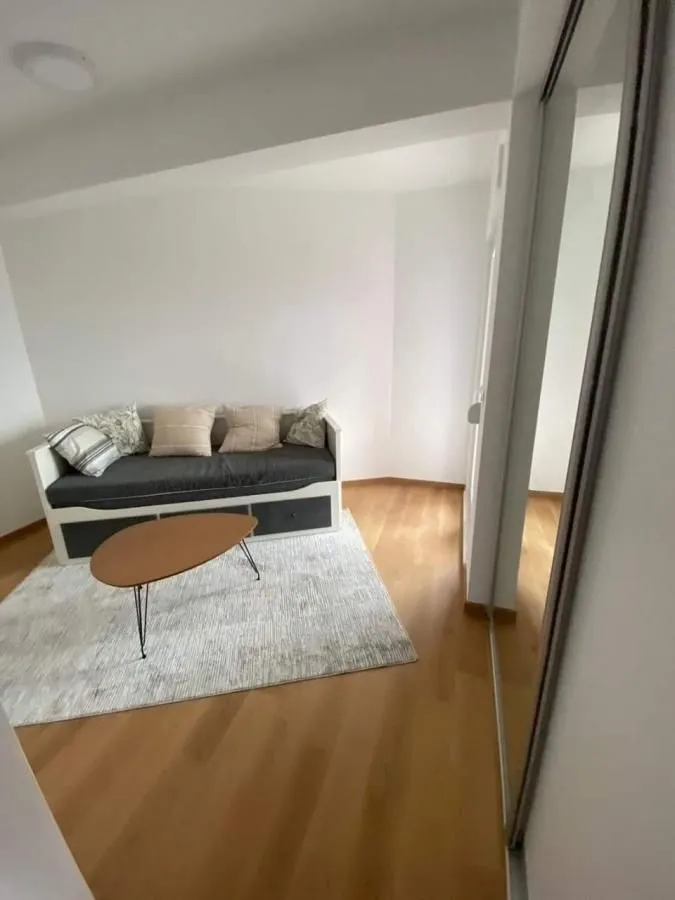 Rent, two bedroom apartment, 65m², Tivat, Crna Gora