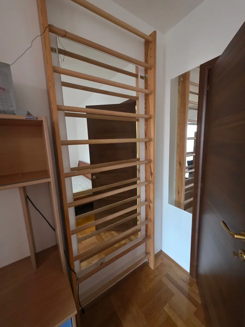 Izdavanje, jednosoban stan, 50m², Stari Aerodrom, Podgorica