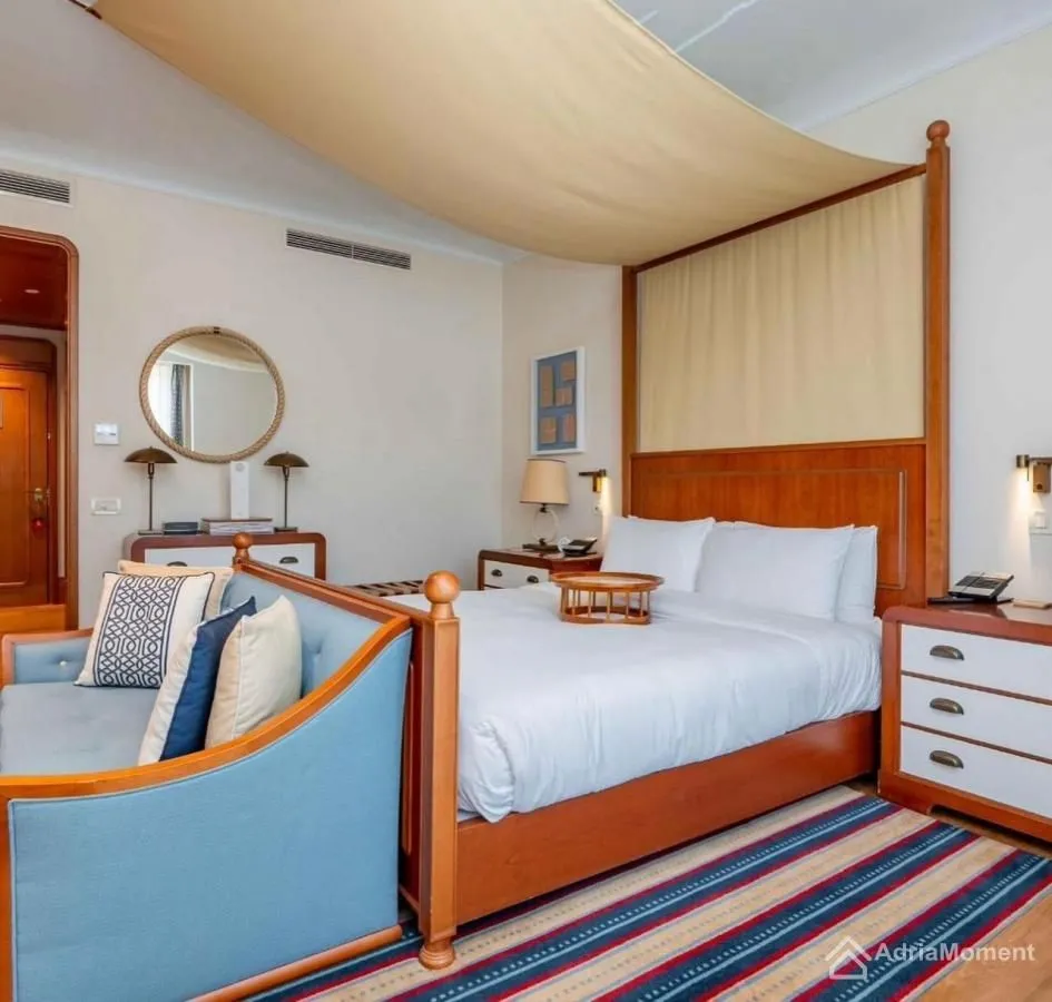 Prodaja, garsonjera, 42m², Porto Montenegro, Tivat