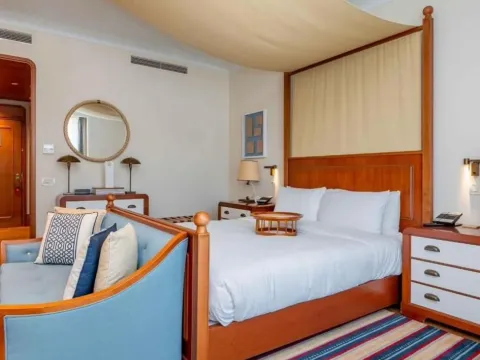 Prodaja, garsonjera, 42m², Porto Montenegro, Tivat - image 2