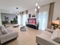 Prodaja, stan, 220m², Savski Venac, Beograd - image 1