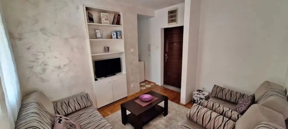 Rent, one bedroom apartment, 40m², Masline, Podgorica