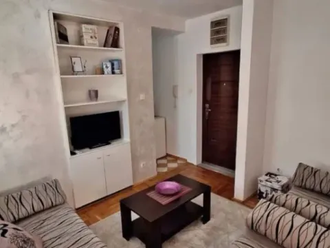 Rent, one bedroom apartment, 40m², Masline, Podgorica