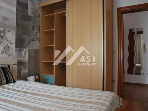 Izdavanje, jednosoban stan, 38m², Centar, Novi Sad - image 6