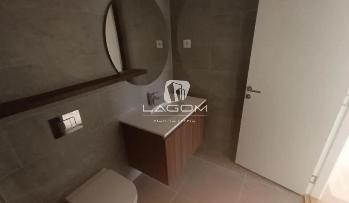 Prodaja, stan, 79m², Savski Venac, Beograd