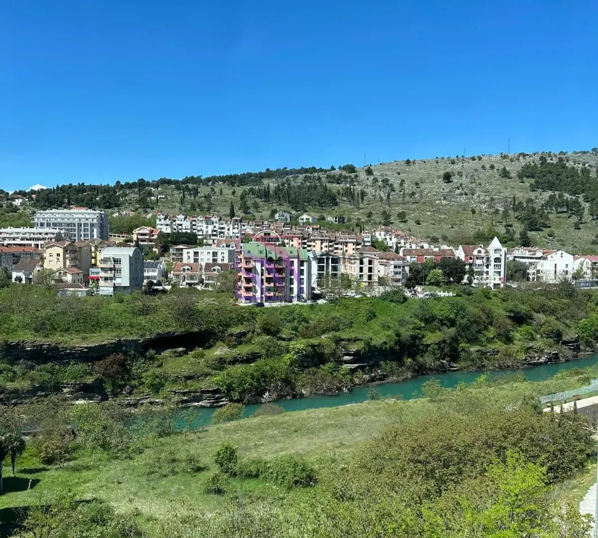 Rent, one bedroom apartment, 45m², City Kej, Podgorica
