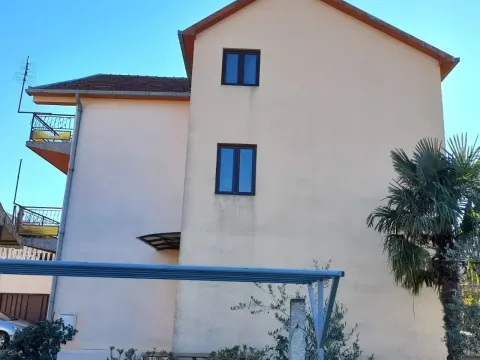 Prodaja, kuća, 307m², Kotor, Crna Gora - image 2