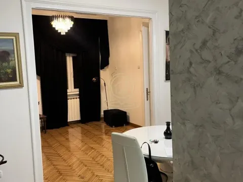 Rent, office space, 70m², Kalenić Pijaca, Vračar Sve Podlokacije - image 3