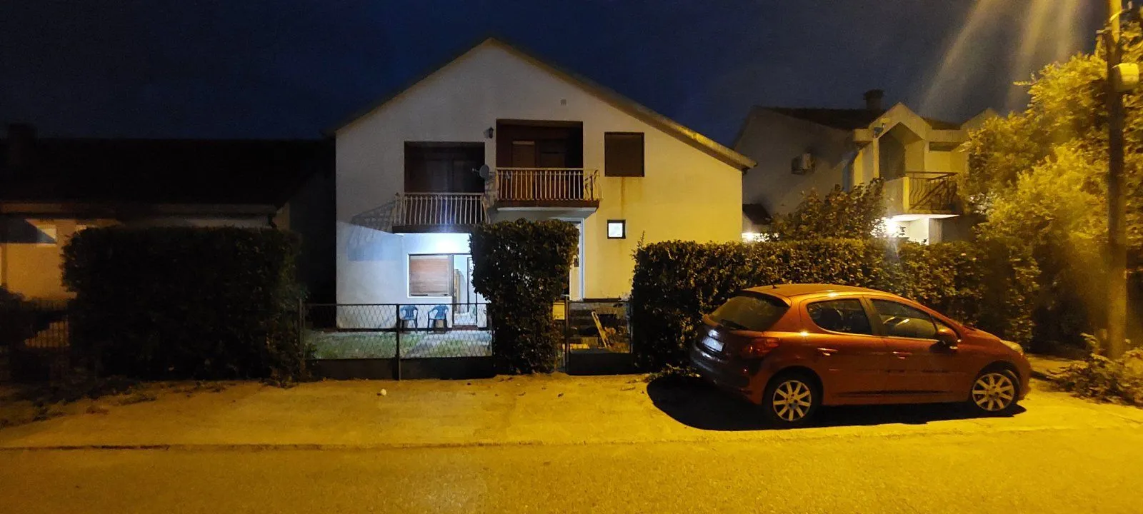 Prodaja, kuća, 300m², Podgorica, Crna Gora