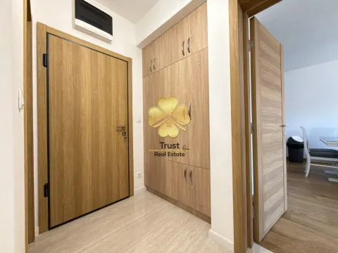Izdavanje, dvosoban stan, 75m², City Kvart, Podgorica - image 7