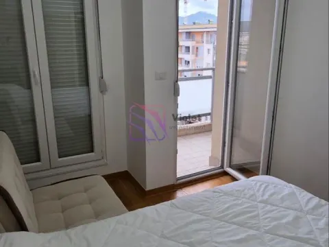 Izdavanje, jednosoban stan, 43m², City Kvart, Podgorica - image 11
