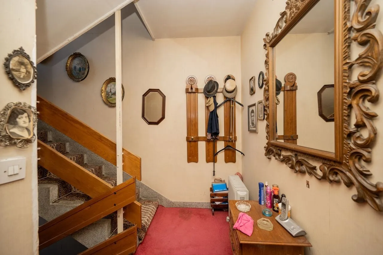 Prodaja, kuća, 183m², Pod Goricom, Podgorica