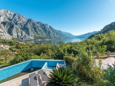 Prodaja, kuća, 148m², Orahovac, Kotor - image 11