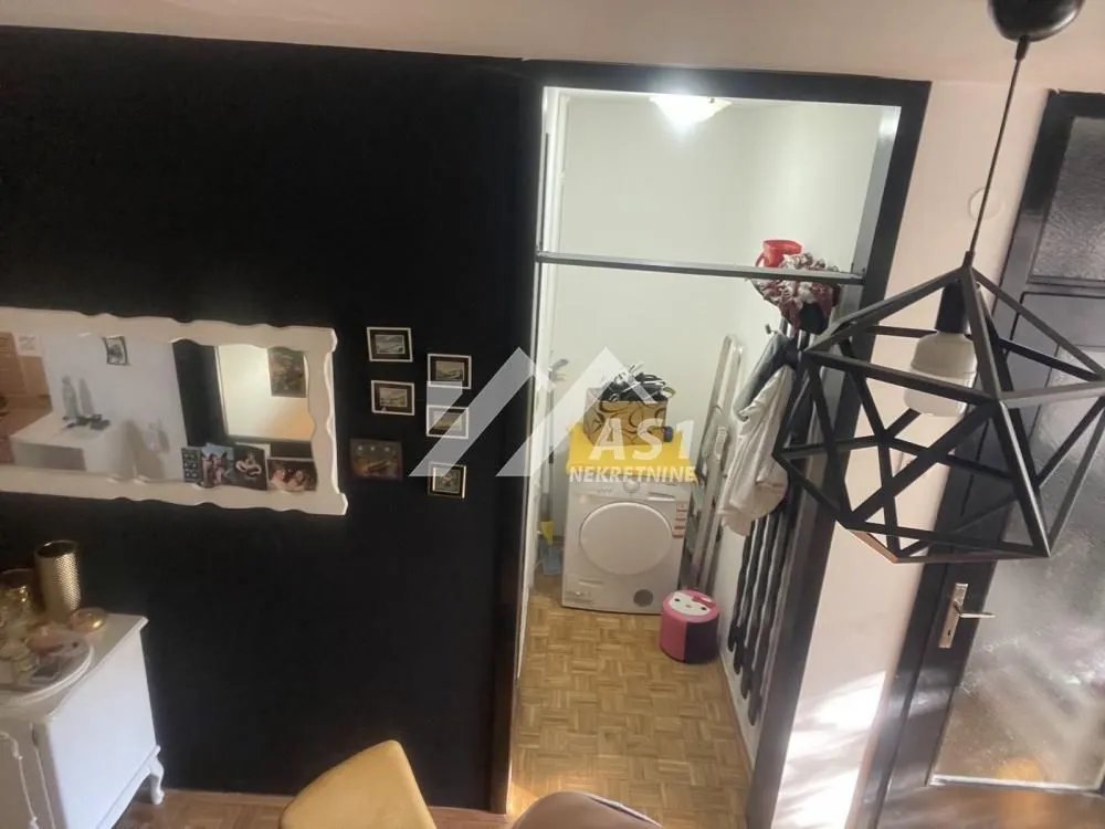 Prodaja, jednosoban stan, 53m², Blok 8, Petrovaradin