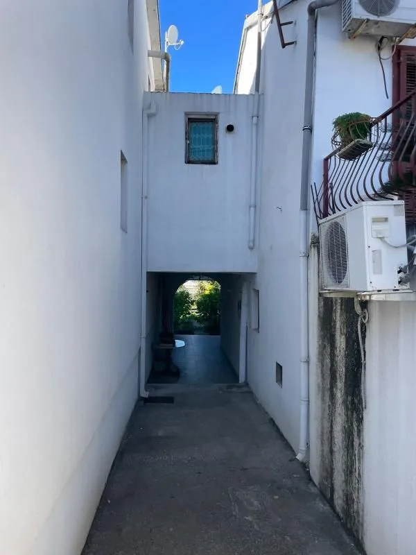 Prodaja, kuća, 550m², Gorica C, Podgorica