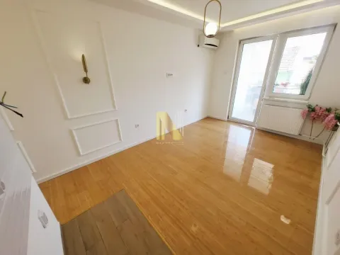 Sale, studio apartment, 26m², Socijalno, Novi Sad Sve Podlokacije - image 2