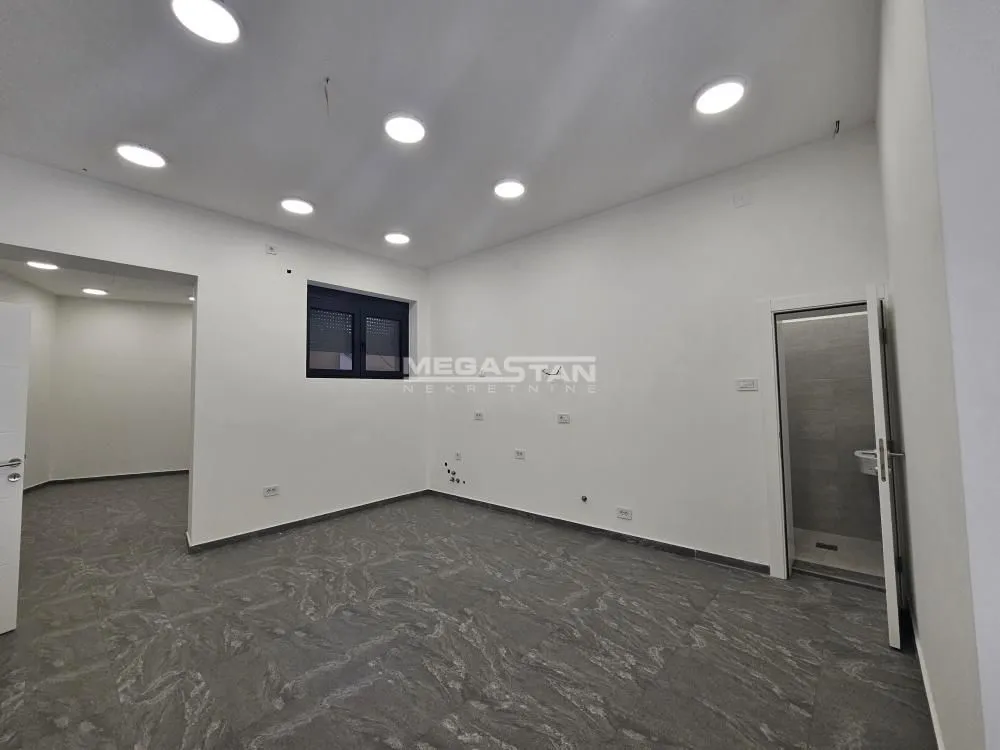 Rent, office space, 147m², Vračar Sve Podlokacije, Beograd