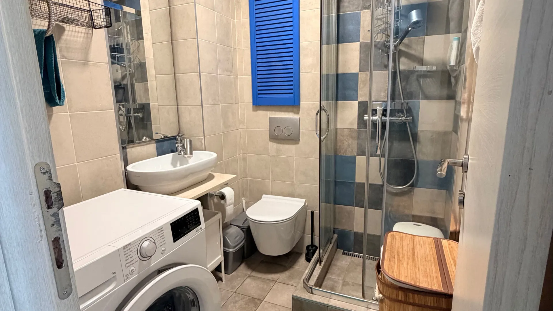 Izdavanje, jednosoban stan, 60m², Blok 5, Podgorica