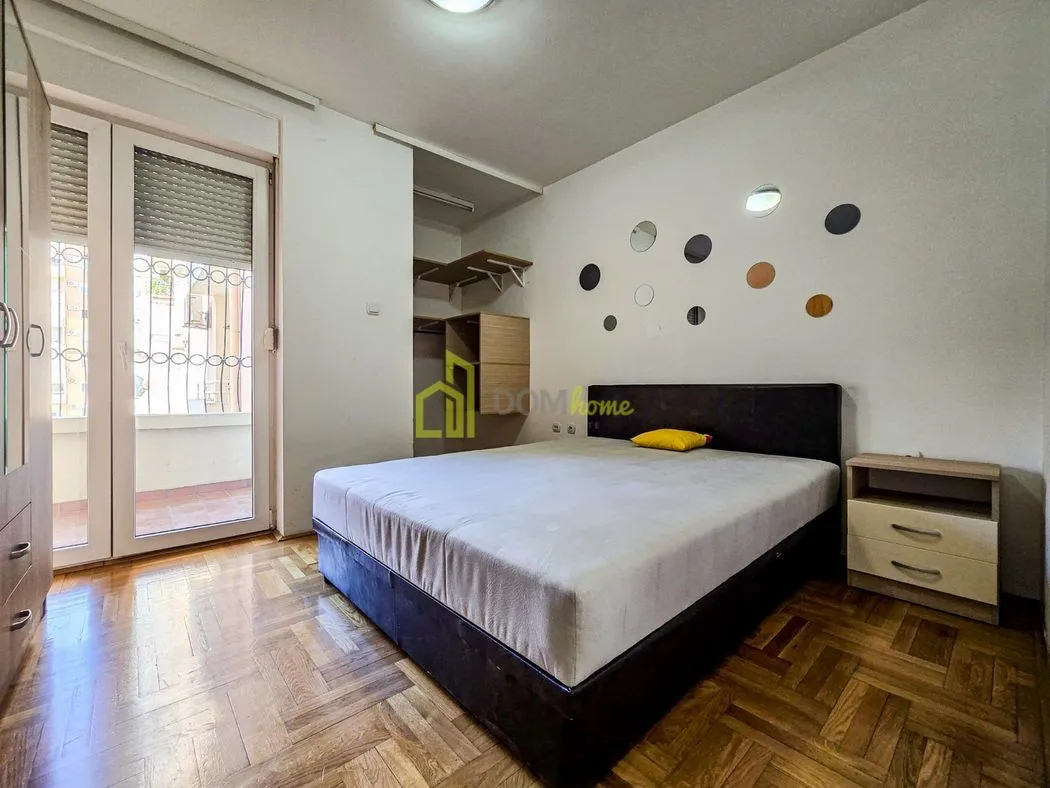 Izdavanje, jednosoban stan, 45m², Stari Aerodrom, Podgorica