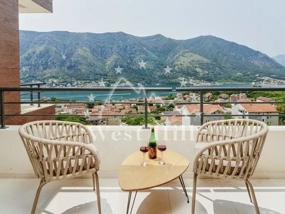 Sale, one bedroom apartment, 50m², Dobrota, Kotor
