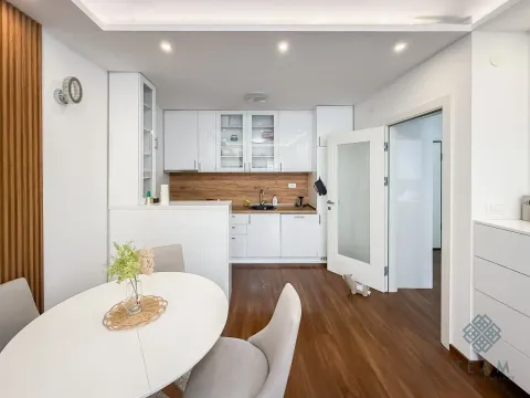 Izdavanje, jednosoban stan, 52m², Master Kvart, Podgorica - image 4