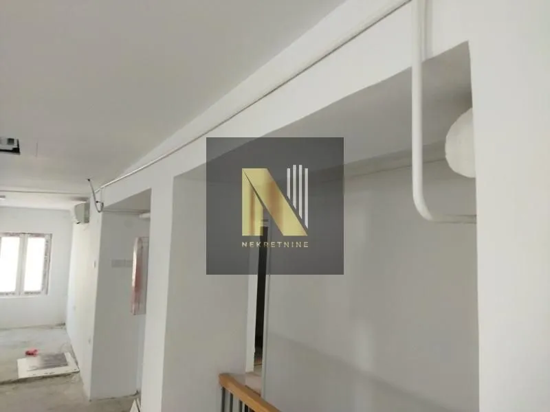 Rent, office space, 449m², Centar, Novi Sad