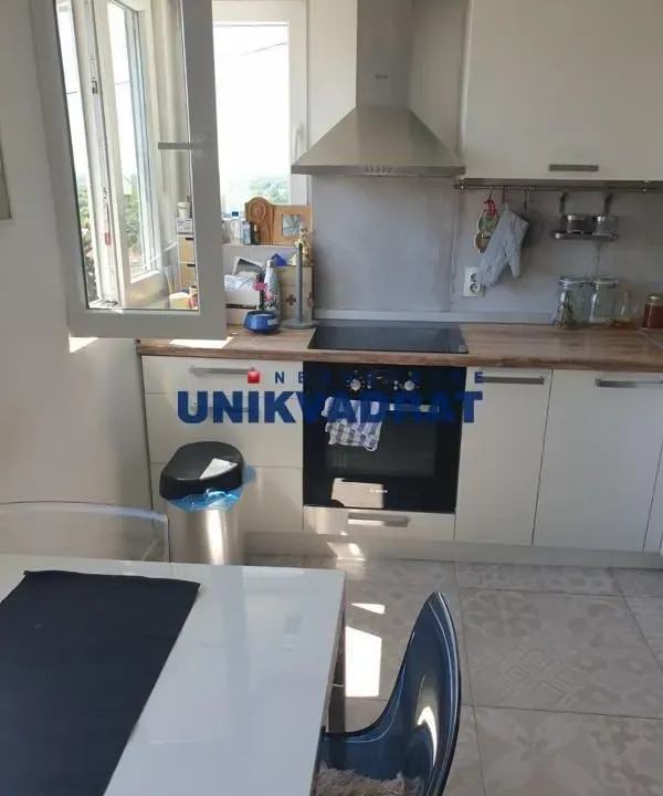 Prodaja, četvorosoban stan, 123m², Čukarica, Beograd