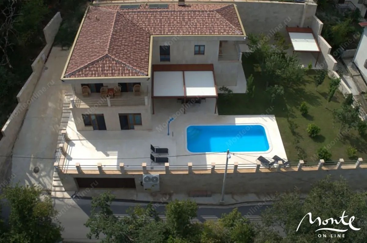 Prodaja, kuća, 372m², Stoliv, Kotor