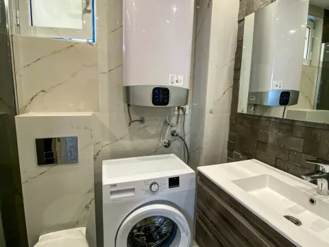 Rent, one bedroom apartment, 50m², Golubovina, Budva - image 8