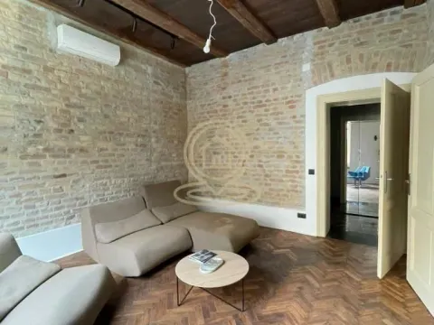 Rent, office space, 100m², Savski Venac, Beograd - image 13