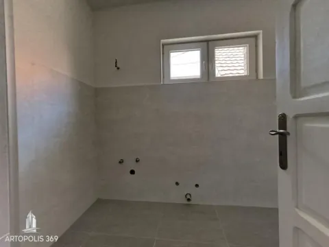 Prodaja, četvorosoban stan, 87m², Zemun Sve Podlokacije, Beograd - image 13