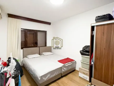 Izdavanje, trosoban stan, 110m², City Kvart, Podgorica - image 6