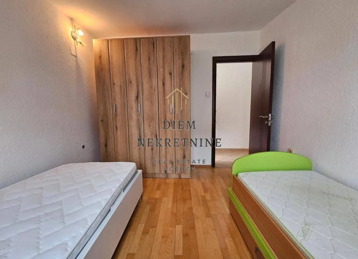 Rent, two bedroom apartment, 80m², Bjeliši, Bar