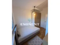 Izdavanje, dvosoban stan, 41m², Zemun Gornji Grad, Zemun Sve Podlokacije - image 12