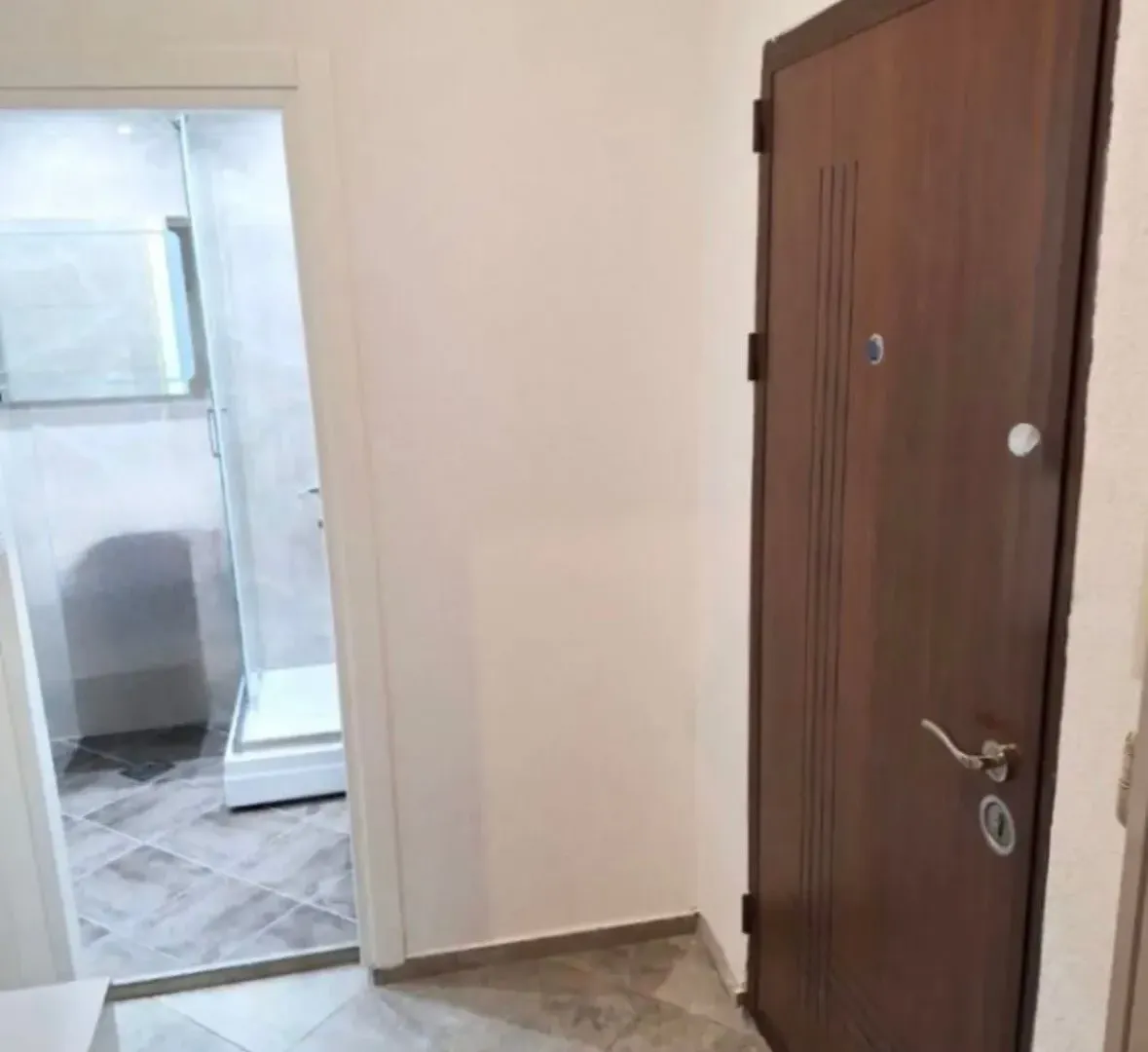 Prodaja, dvosoban stan, 52m², Centar, Tivat