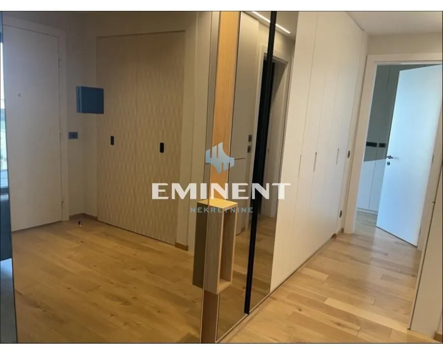 Rent, three bedroom apartment, 100m², Gundulićev Venac, Beograd