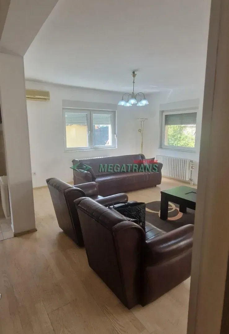 Rent, house, 220m², Petrovaradin, Novi Sad