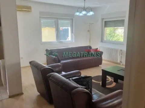 Izdavanje, kuća, 220m², Petrovaradin, Novi Sad - image 15