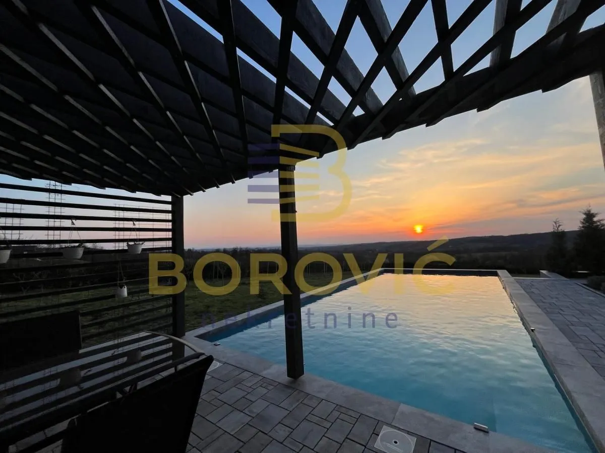 Sale, house, 580m², Sopot, Beograd