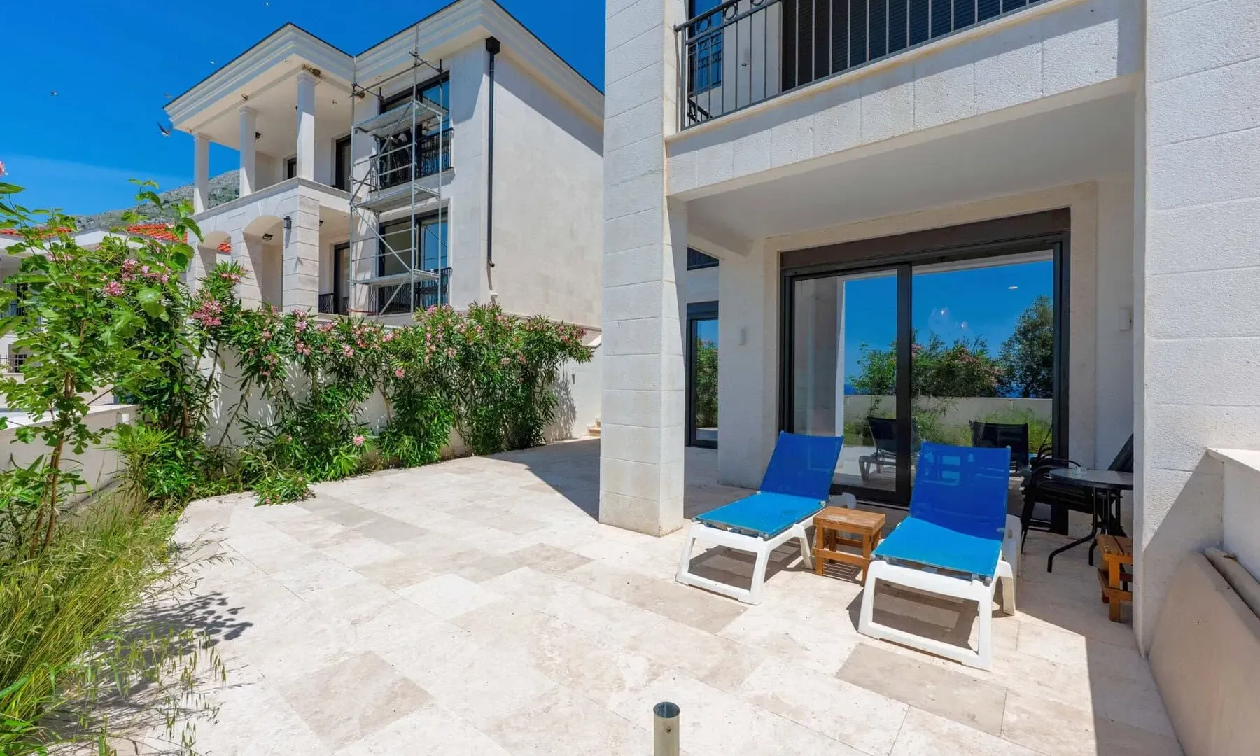 Sale, one bedroom apartment, 54m², Petrovac, Budva