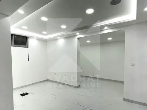 Rent, office space, 100m², Blok 9, Podgorica - image 3