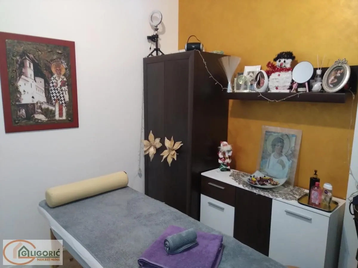 Sale, four bedroom apartment, 106m², Čubura, Beograd