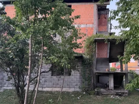 Prodaja, kuća, 330m², Cetinje, Crna Gora - image 3