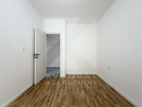 Rent, two bedroom apartment, 66m², Stari Aerodrom, Podgorica - image 8