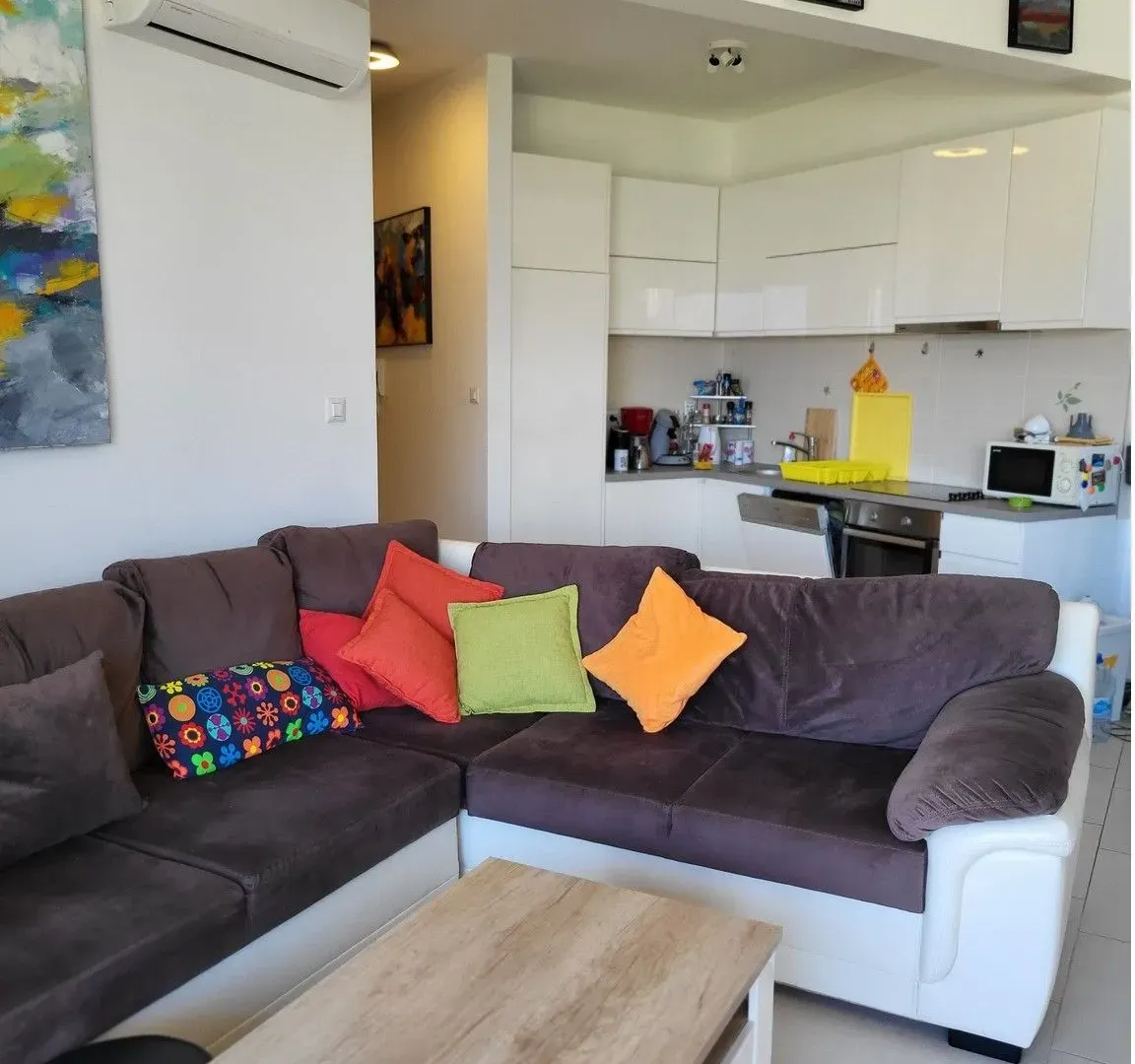 Sale, one bedroom apartment, 61m², Morinj, Kotor