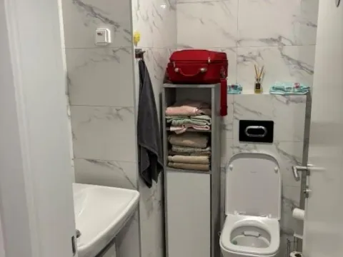 Rent, three bedroom apartment, 95m², Zemun Gornji Grad, Zemun Sve Podlokacije - image 11