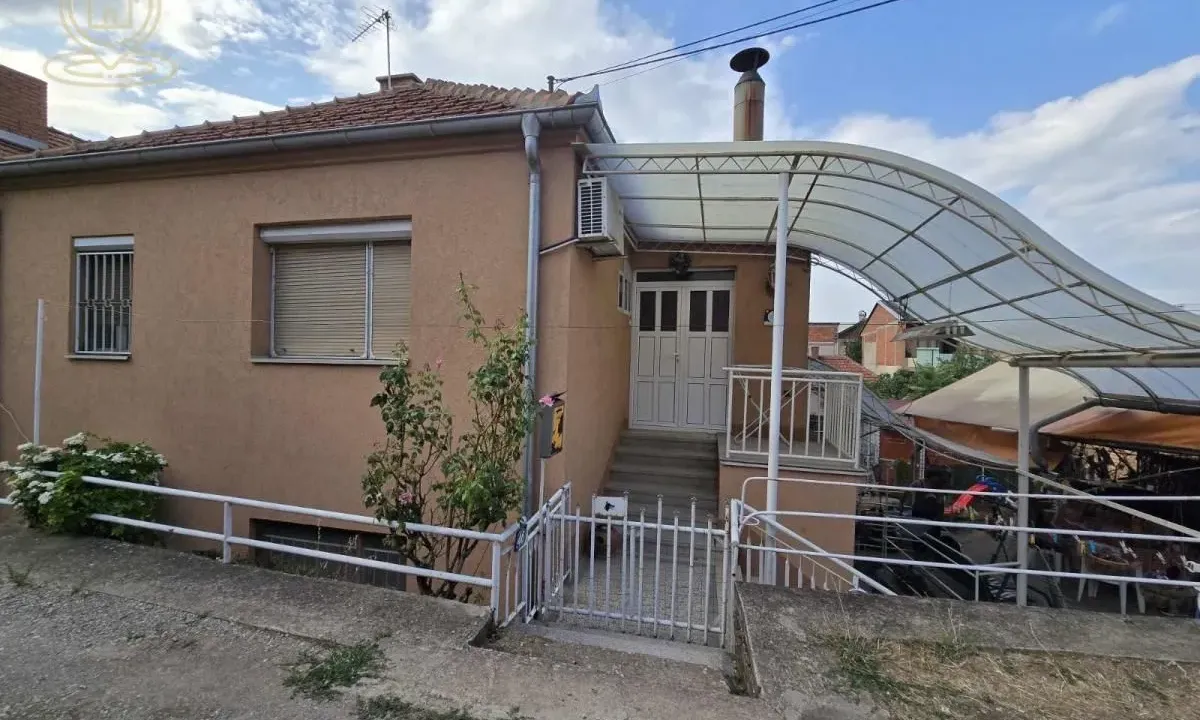 Sale, house, 150m², Palilula, Niš