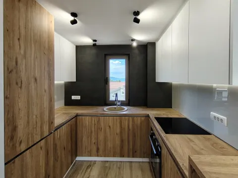Sale, two bedroom apartment, 85m², Mrčevac, Tivat - image 4
