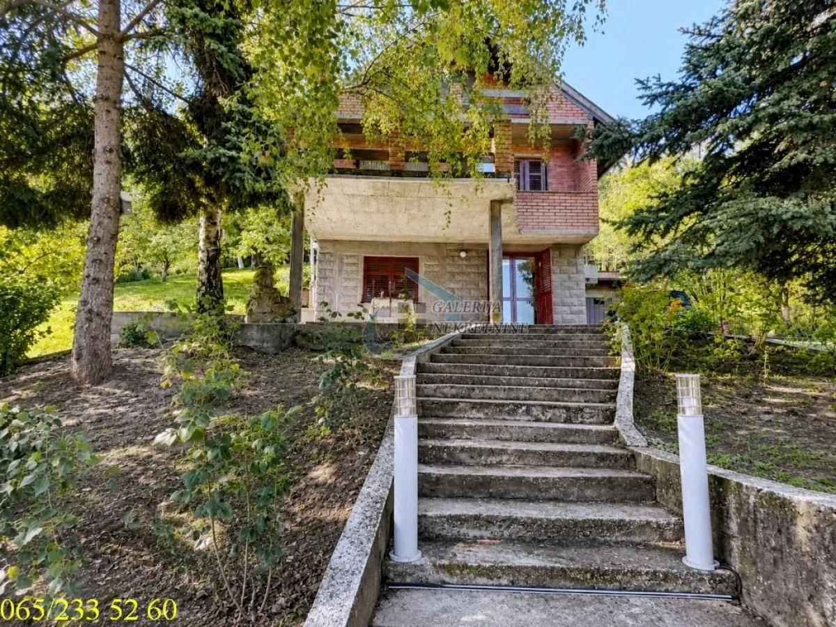 Prodaja, kuća, 192m², Stari Slankamen, Inđija